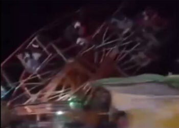 कुशीनगर में लगे मेले में झूला उखड़कर गिरा, 30 लोग घायल