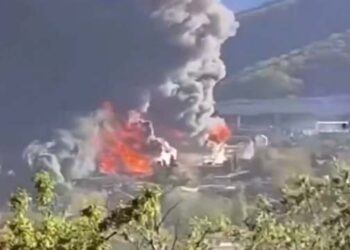 रूस के एक और तेल संयंत्र में लगी आग, जेलेंस्की का दावा यह उनके लंबी दूरी का नवीनतम ड्रोन हमला