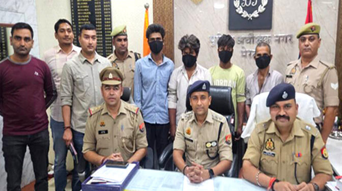 मेरठ मे रंगदारी मांगने वाले गिरोह का पर्दाफाश, मुठभेड़ में दो बदमाश घायल; छह गिरफ्तार