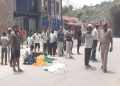 अयोध्या: FCI डिपो के बाहर दर्दनाक हादसा, गेहूं से लदे ट्रक ने बाइक सवार महिला को कुचला, मौत