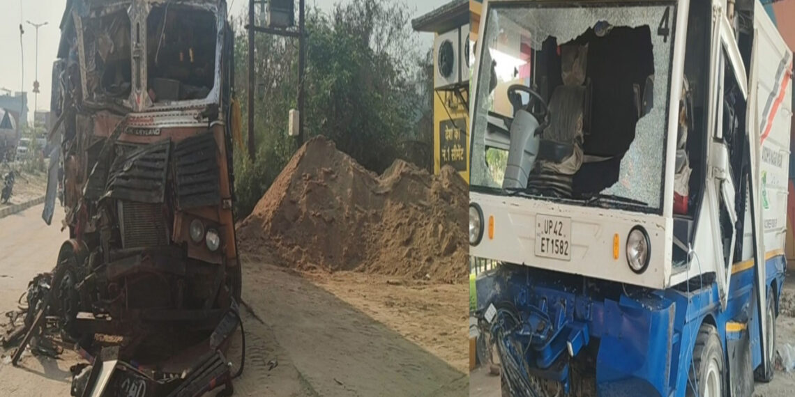 अयोध्या : लखनऊ राष्ट्रीय राजमार्ग पर नगर निगम के सफाई वाहन और ट्रक में जोरदार टक्कर, एक की मौत; तीन घायल