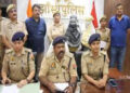 झांसी: ऑनलाइन सट्टा गिरोह के खिलाफ छापेमारी, दो महिलाएं गिरफ्तार, सिपाही बर्खास्त