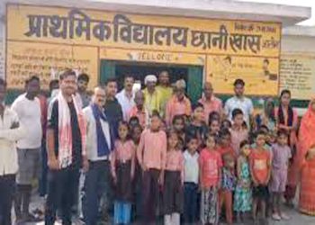चर्चित आईएएस राही की पहल : स्कूली पोशाक पहनकर प्राथमिक विद्यालय पहुंचे बुजुर्ग ‘छात्र—छात्राएं’