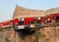 ऋषिकेश में उज्जैनी एक्सप्रेस रेलगाड़ी पटरी से उतरी, कोई हताहत नहीं