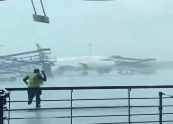 IGI हवाई अड्डे पर एयर इंडिया के तीन विमान के क्षतिग्रस्त; डीजीसीए की जांच जारी