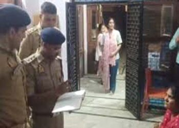 फिरोजाबाद: पूर्व विधायक के बेटे ने पहले पत्नी को मारी गोली, फिर खुद भी की आत्महत्या