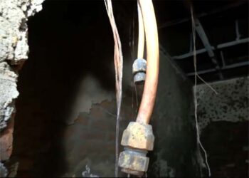 लखनऊ के इरम कॉलेज के कार्यालय में लगी आग