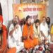 अयोध्या में चंपत राय के समर्थन में उतरा संत समाज, कहा- इस्तीफा स्वीकार नही, योगी पर भरोसा!