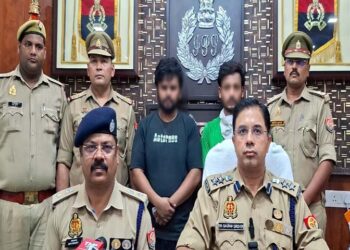 अयोध्या में गेमिंग वेबसाइट के जरिए साइबर ठगी का भंडाफोड़, दो आरोपी गिरफ्तार, 63 लाख रुपये फ्रीज