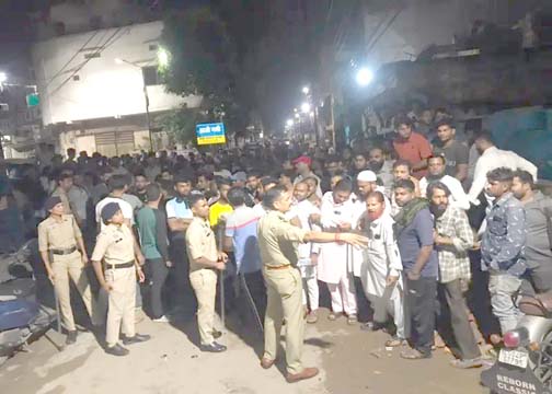 रायपुर में एक ही परिवार के 5 लोगों की मौत, पत्नी-बच्चों को जहर देकर पति ने लगाई फांसी