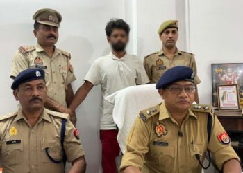 हापुड़: STF लखनऊ और पुलिस की संयुक्त कार्रवाई, एक लाख का इनामी बदमाश दबोचा
