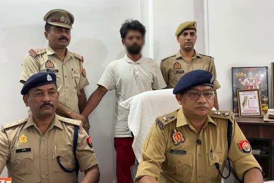 हापुड़: STF लखनऊ और पुलिस की संयुक्त कार्रवाई, एक लाख का इनामी बदमाश दबोचा