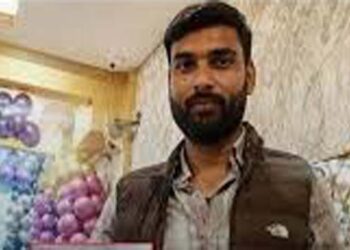 Ayodhya: चढ़ावा चोरी मामले में जेल में बंद अविनाश शुक्ला 24 घंटे की पुलिस रिमांड, शुक्ला के पास से मिली था 20.39 लाख रुपये