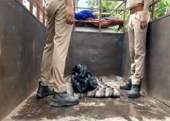 Gorakhpur में ज्वैलरी कारोबारी के पोते की अपहरण के बाद हत्या, पड़ोसी  कंप्यूटर Teacher  के घर तहखाने से 10 साल के मासूम की मिली लाश!