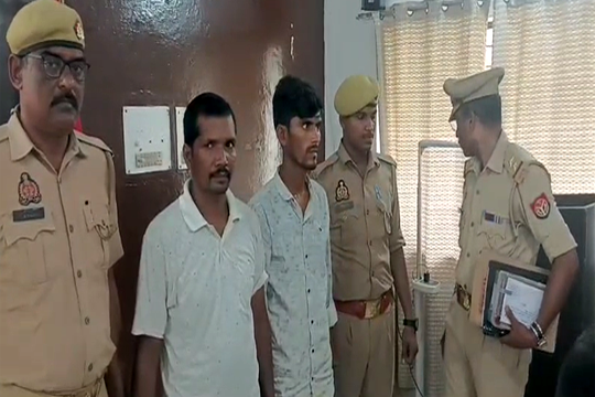 मऊ में दो दोस्तों ने अवैध संबंधों के विवाद में की हत्या, दो आरोपी गिरफ्तार