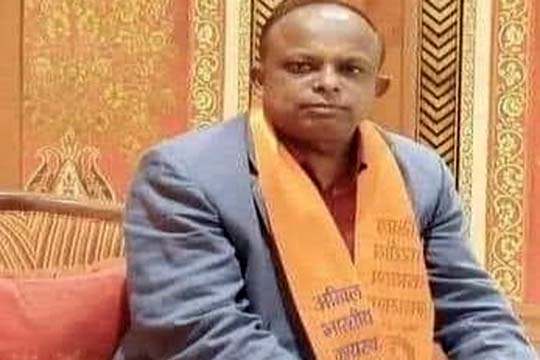 सनातन धर्म का अपमान और अमर्यादित भाषा का प्रयोग विरोधियों के पतन का कारण: सिद्धार्थ श्रीवास्तव